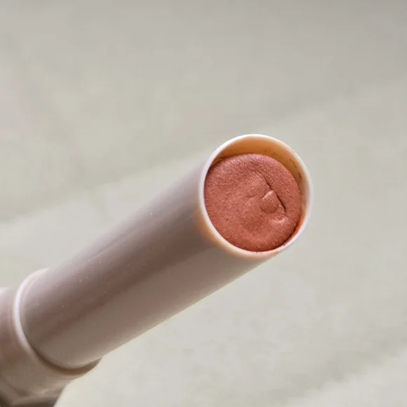 Fenty Mademoiselle Plush Matte Lipstick Freckle Fiesta - Picture 4 of 6